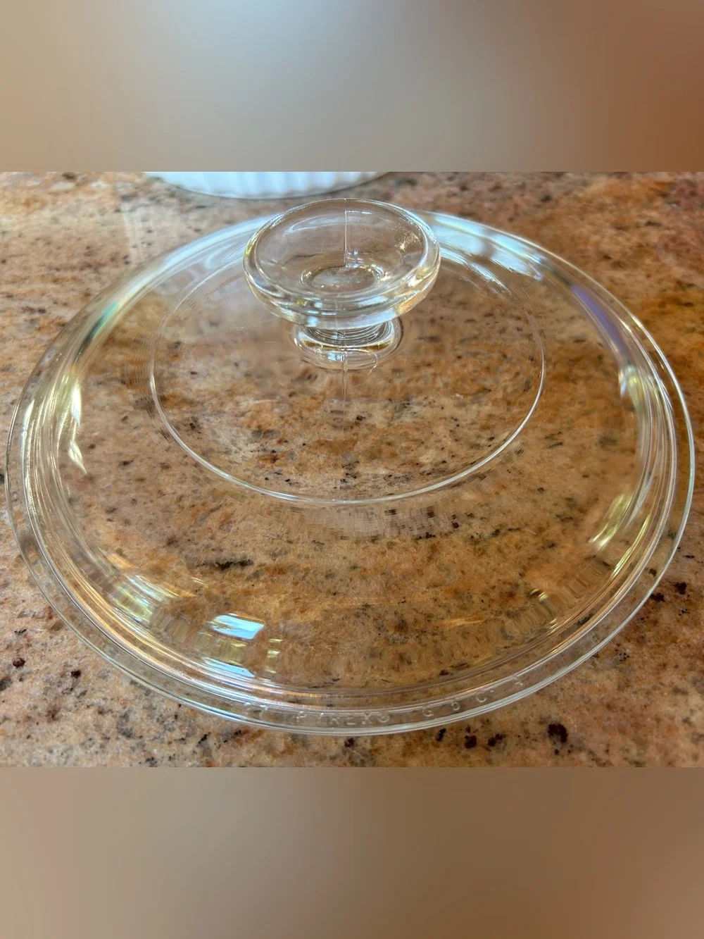 Corningware 1.5Qt French White Round Ribbed Casserole w/Pyrex Glass Lid G-5-C